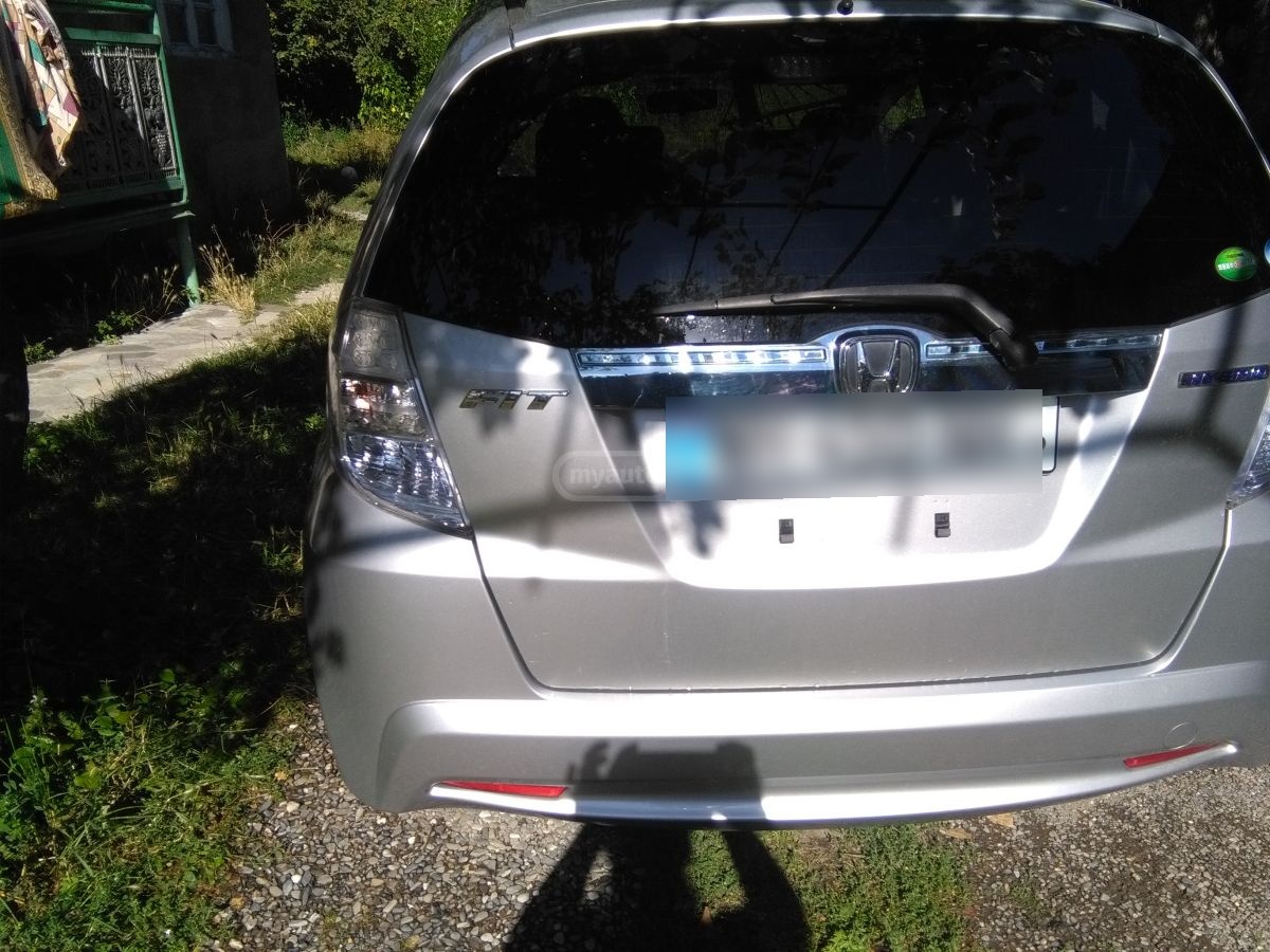Honda FIT 2012 — photo 2