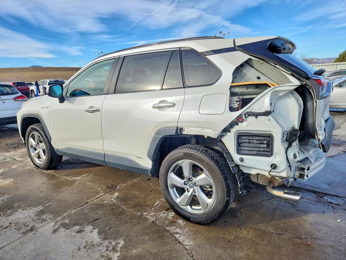 Toyota RAV4 2020 — photo 2