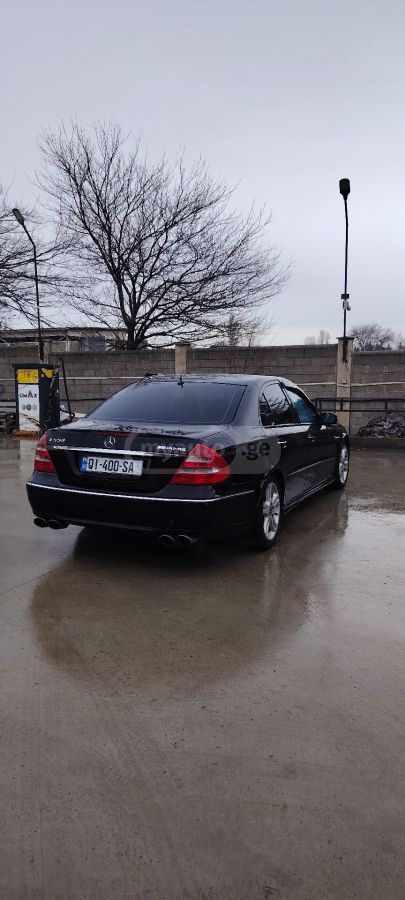 Mercedes-Benz E 320 2004 — photo 2
