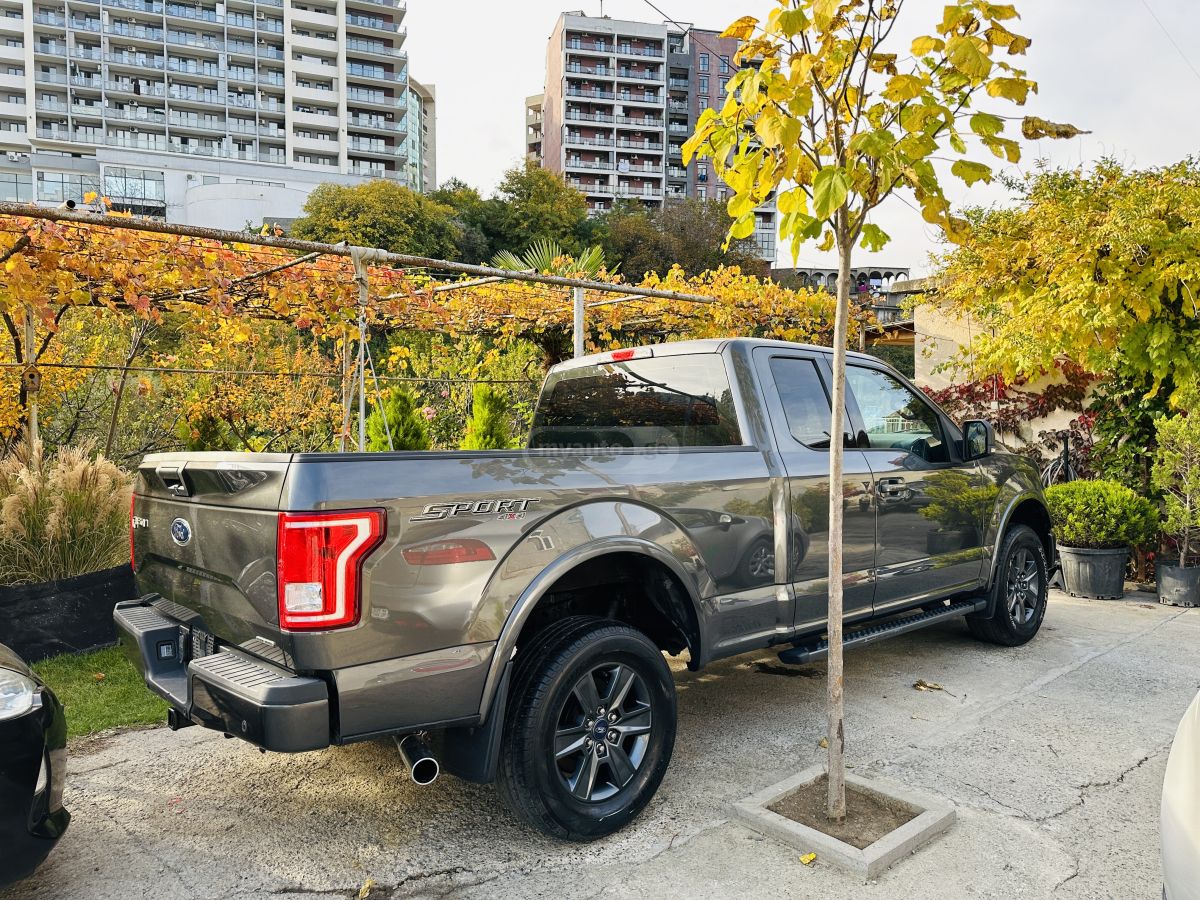 Ford F150 2015 — photo 2