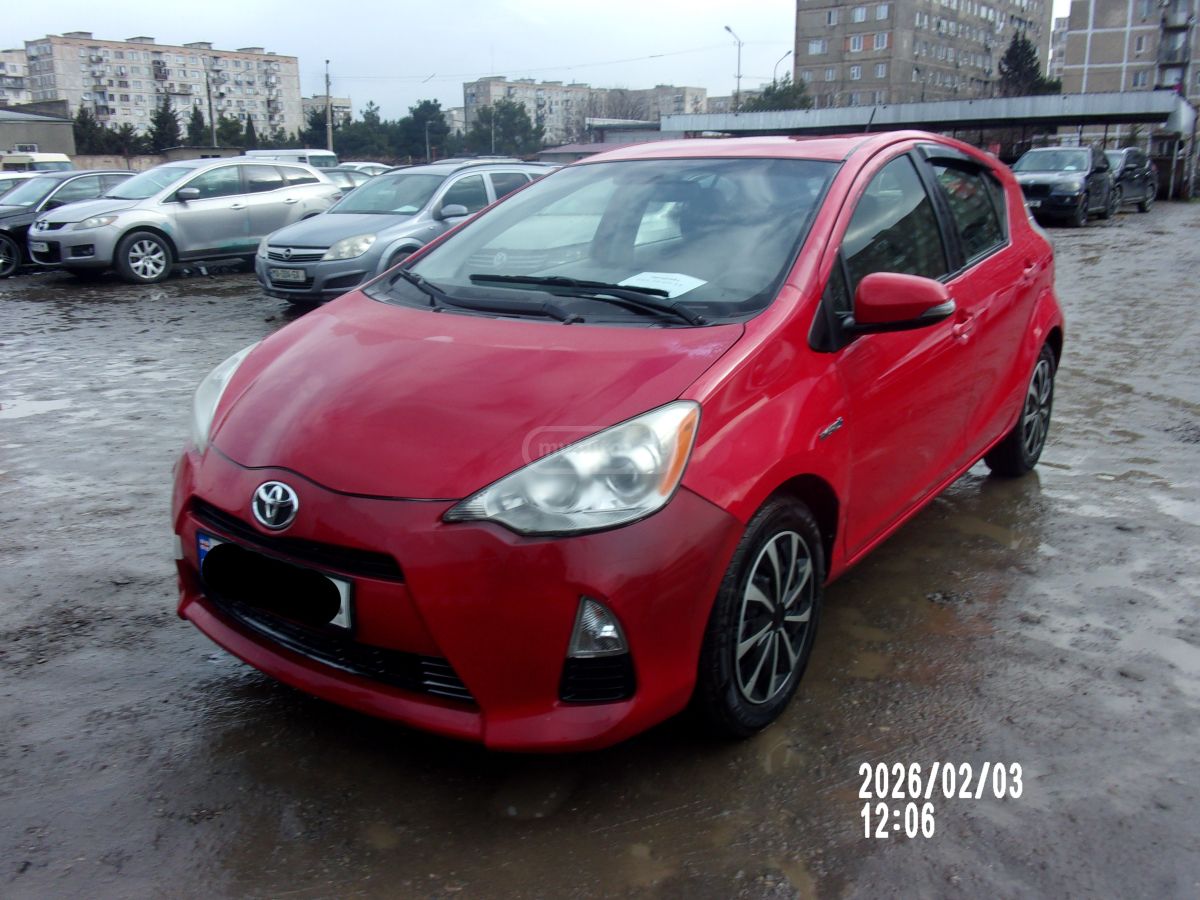 Toyota Prius C