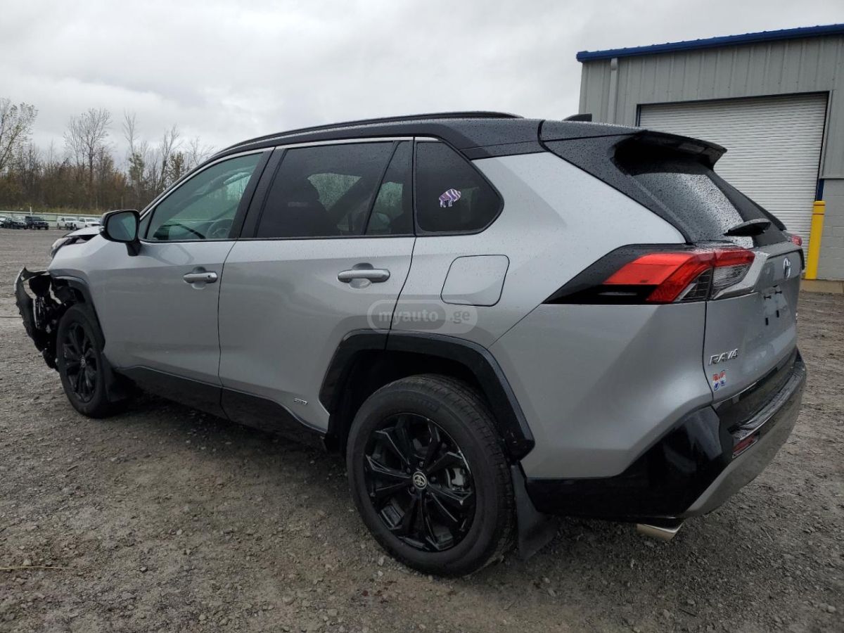 Toyota RAV4 2024 — photo 2