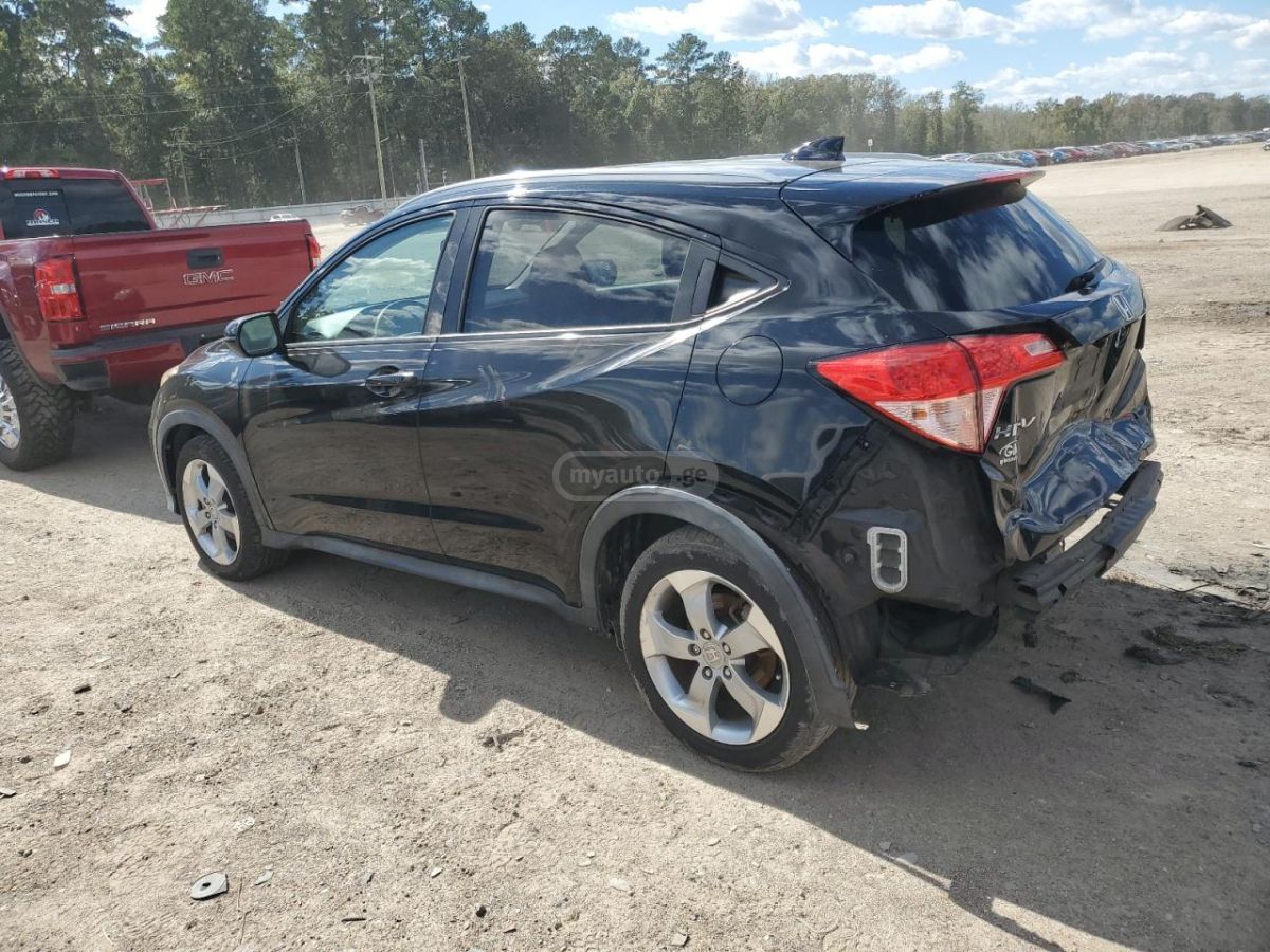 Honda HR-V 2017 — photo 2