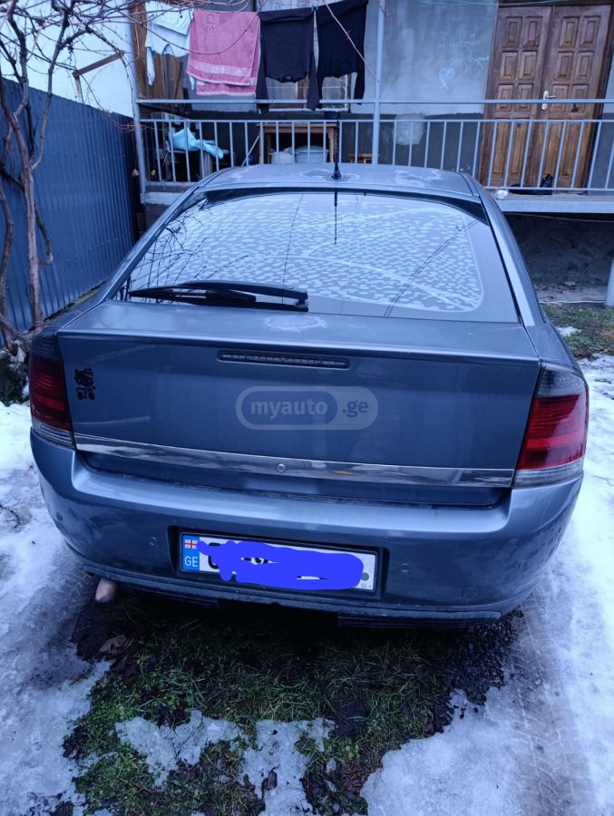Opel Vectra 2002 — photo 2