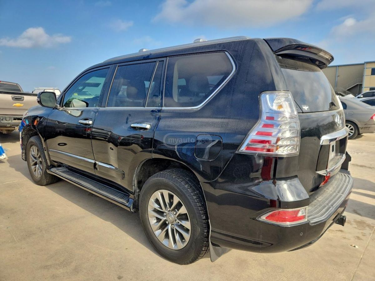 Lexus GX 460 2014 — photo 2