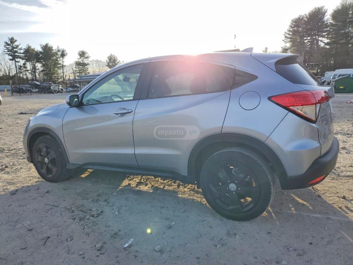 Honda HR-V 2021 — photo 2