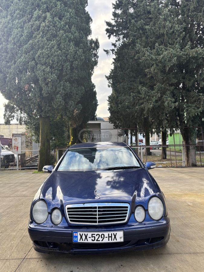 Mercedes-Benz CLK 230 2000 — photo 2