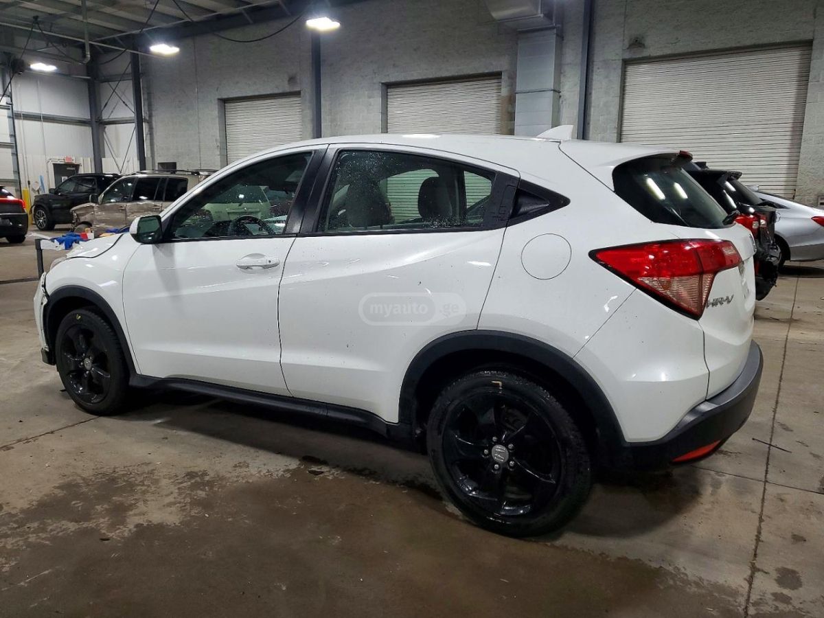 Honda HR-V 2017 — photo 2