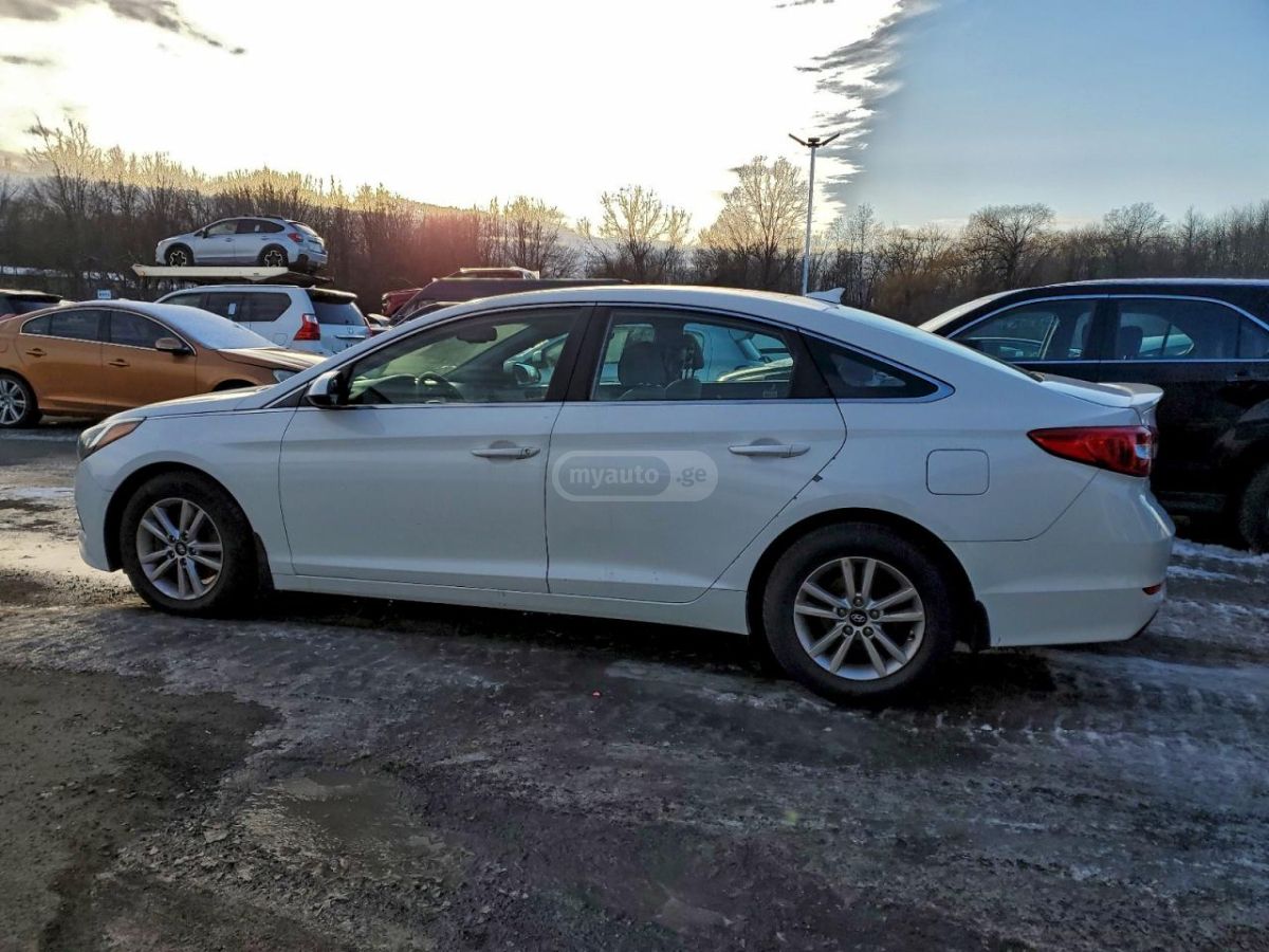 Hyundai Sonata 2016 — photo 2