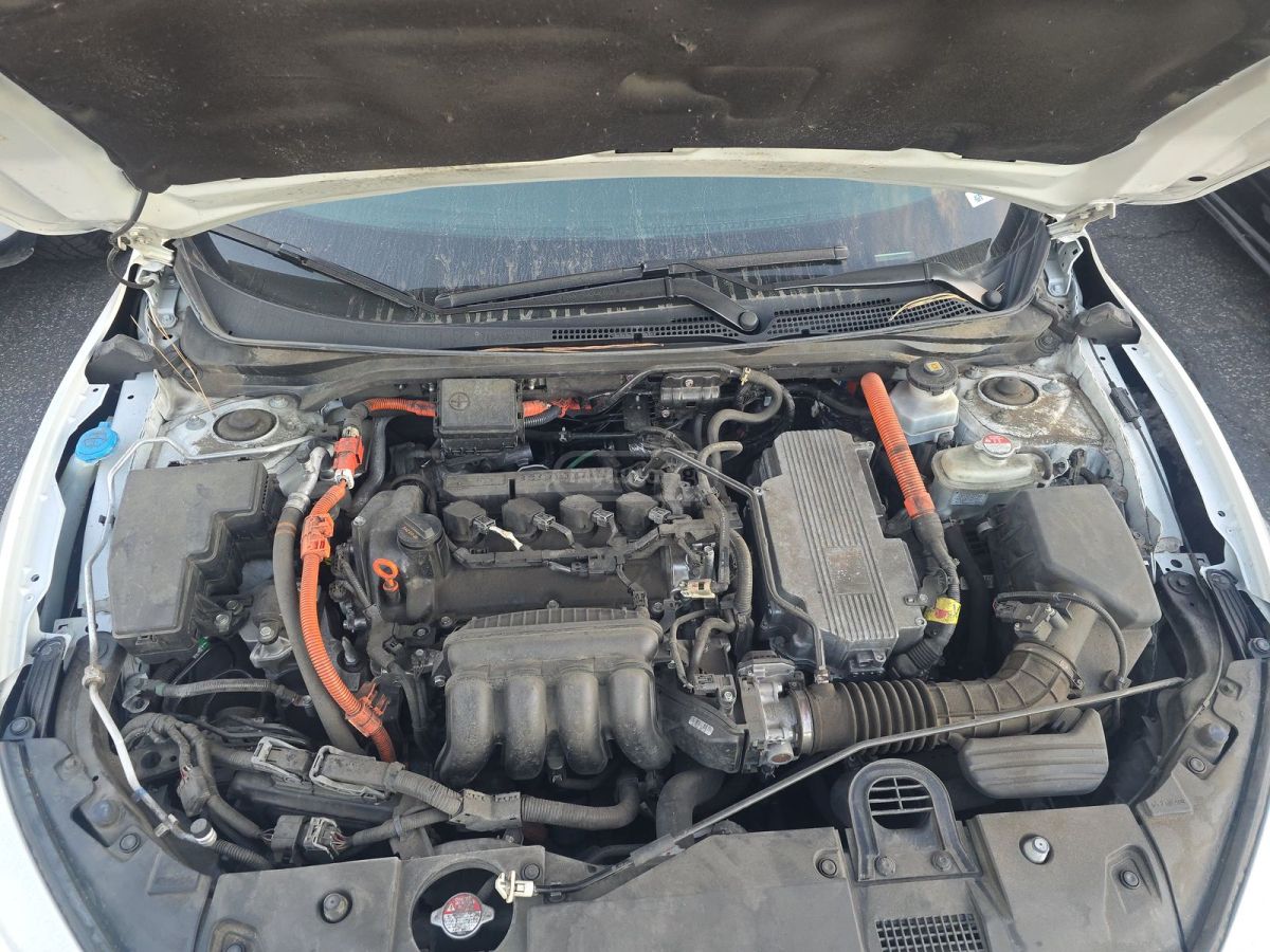 Honda Insight 2022 — photo 2