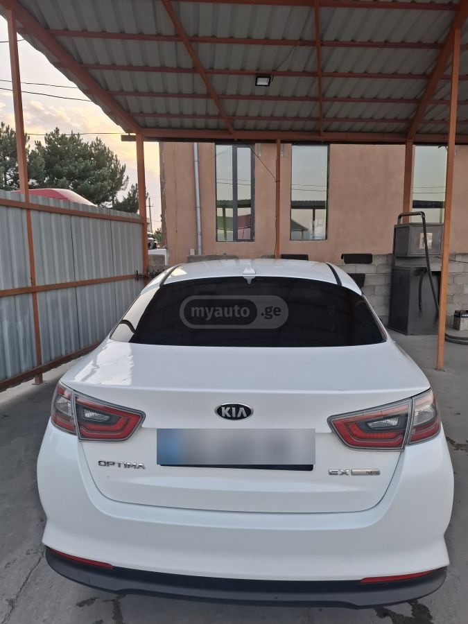 Kia Optima 2015 — photo 2