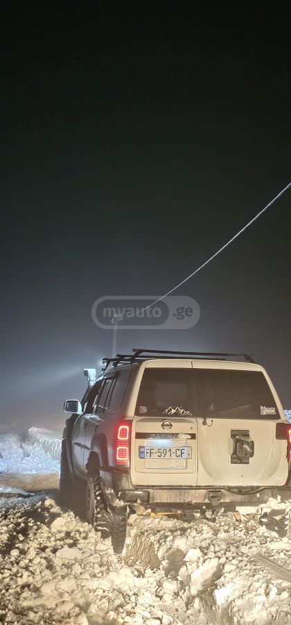 Nissan Patrol 2005 — photo 2