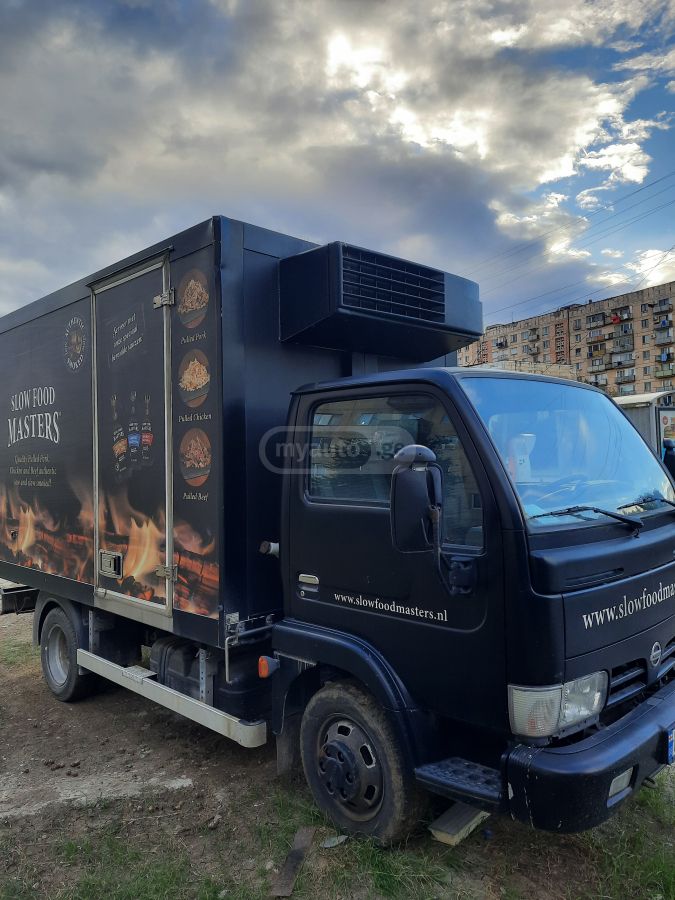 Nissan Cabstar