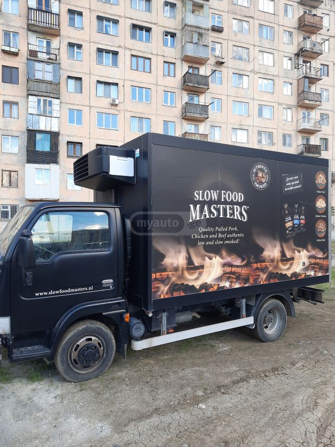 Nissan Cabstar 2004 — photo 2