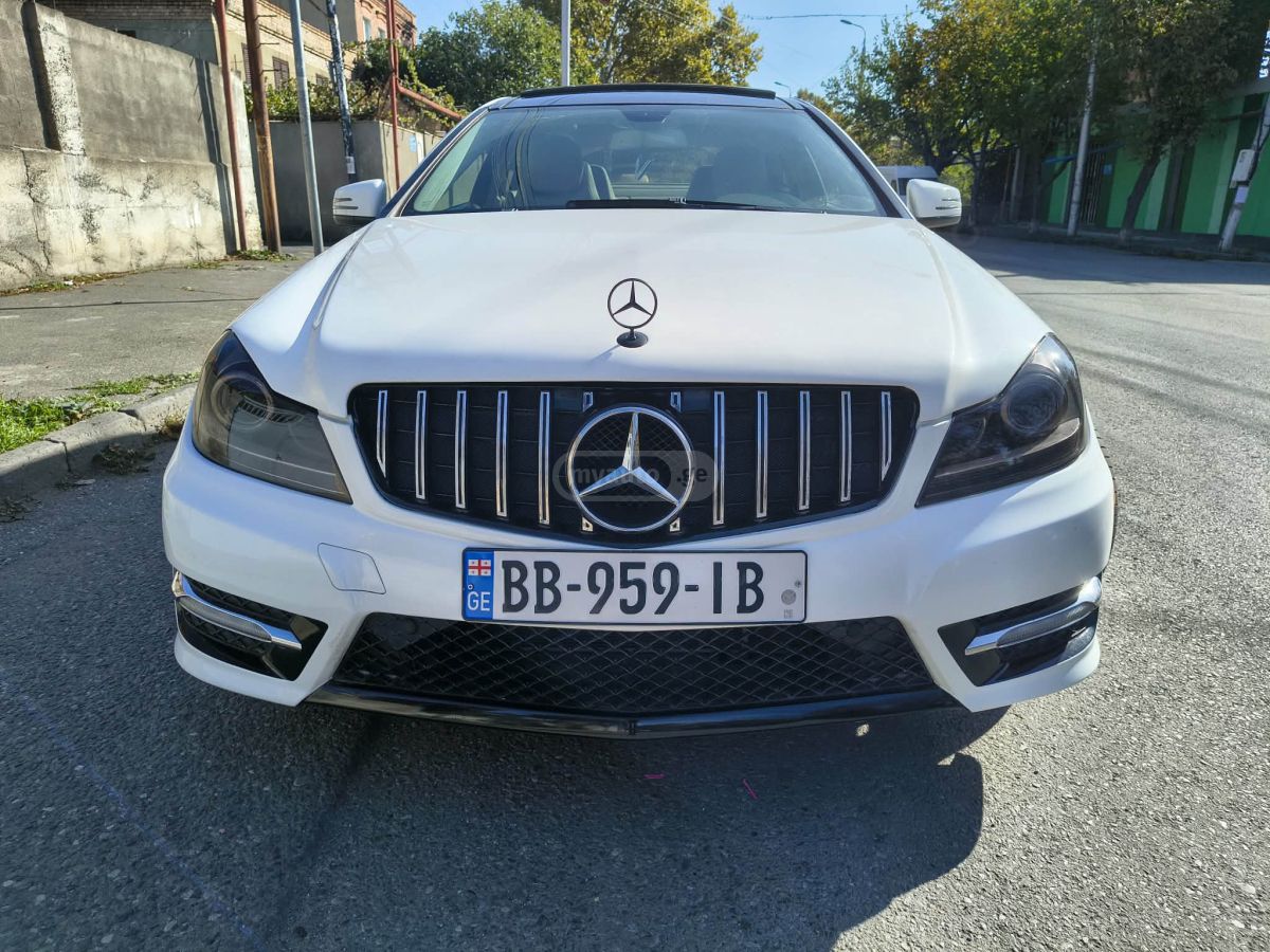 Mercedes-Benz C 350