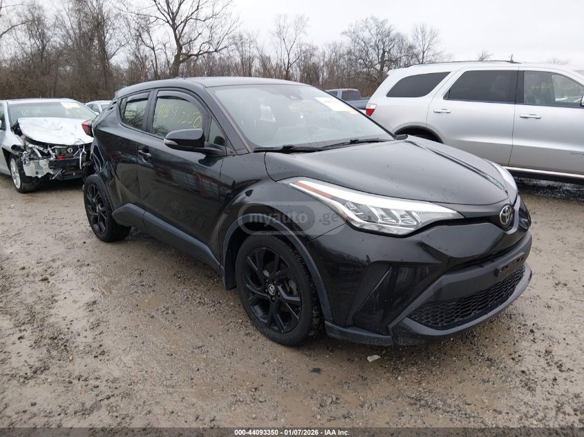 Toyota C-HR 2021 — photo 2