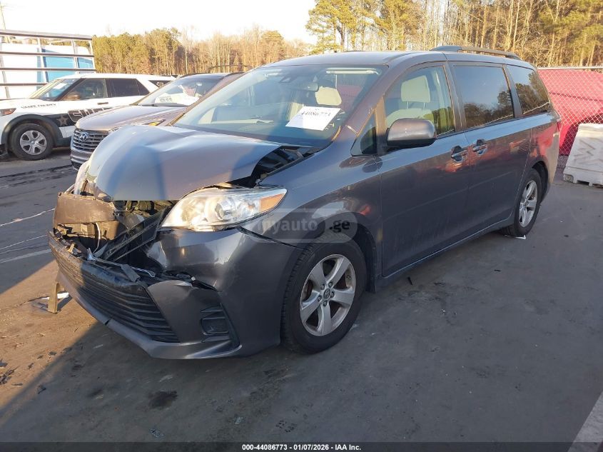 Toyota Sienna