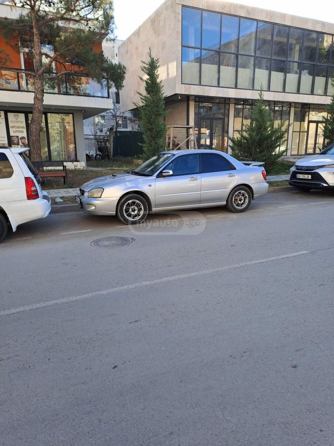 Subaru Impreza 2003 — photo 2