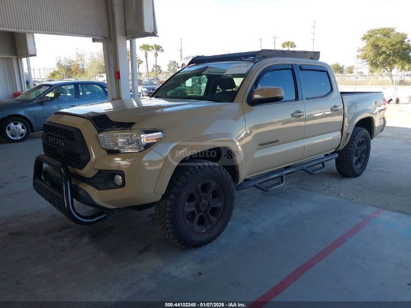 Toyota Tacoma 2019 — photo 2