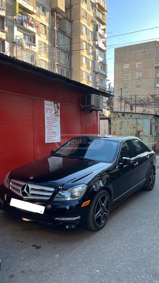 Mercedes-Benz C 250 2013 — photo 2