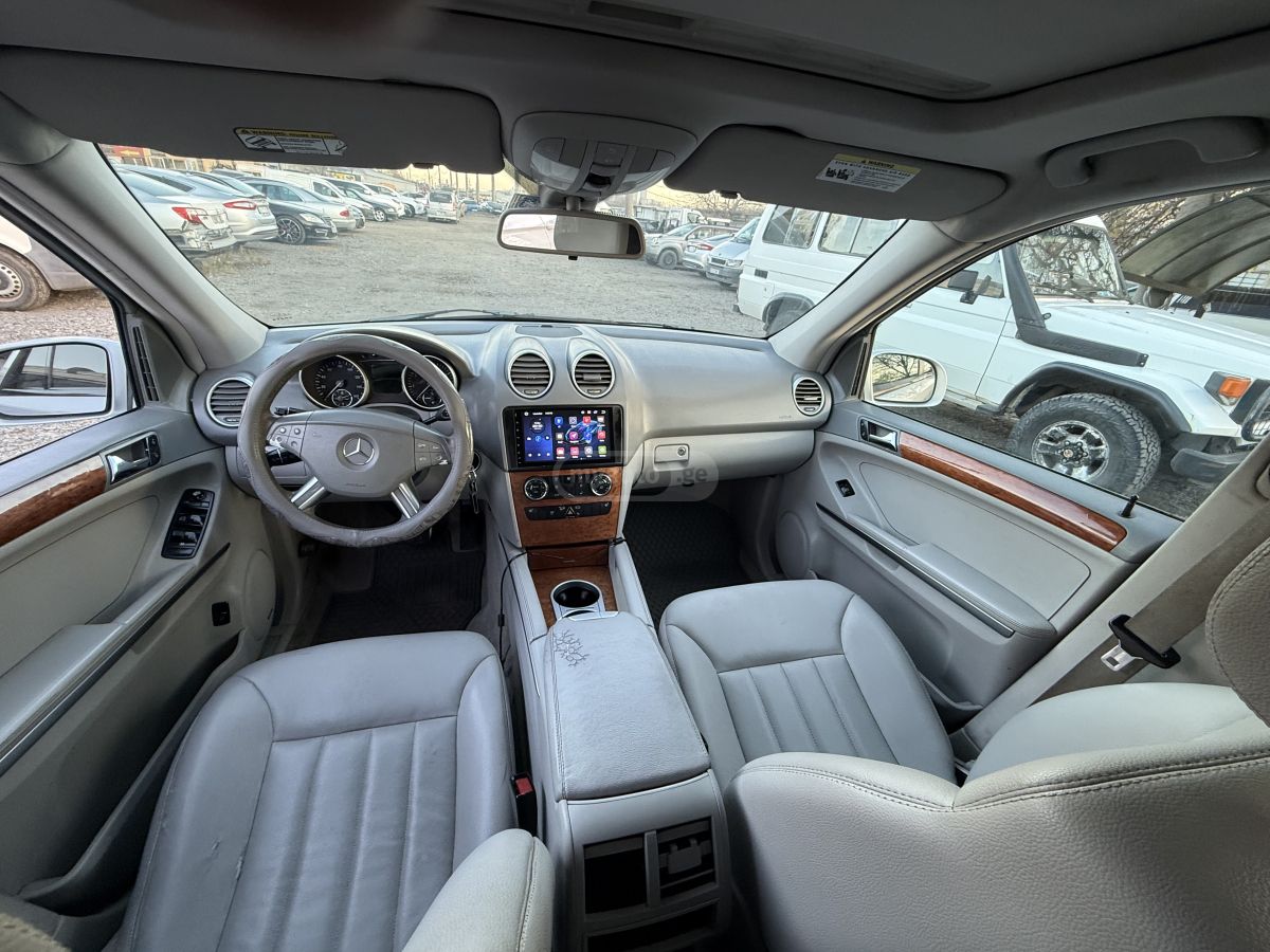 Mercedes-Benz ML 350 2007 — photo 2