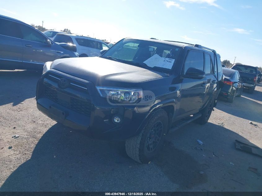 Toyota 4Runner 2021 — photo 2