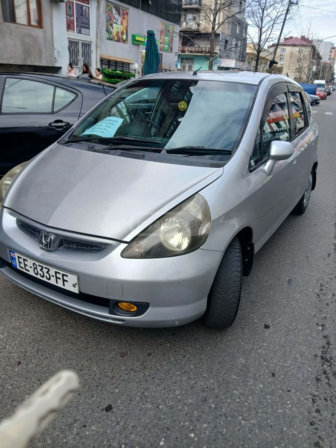 Honda Fit 2003 — photo 2