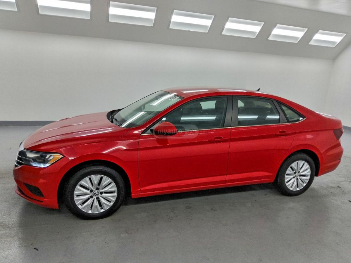 Volkswagen Jetta 2019 — photo 2