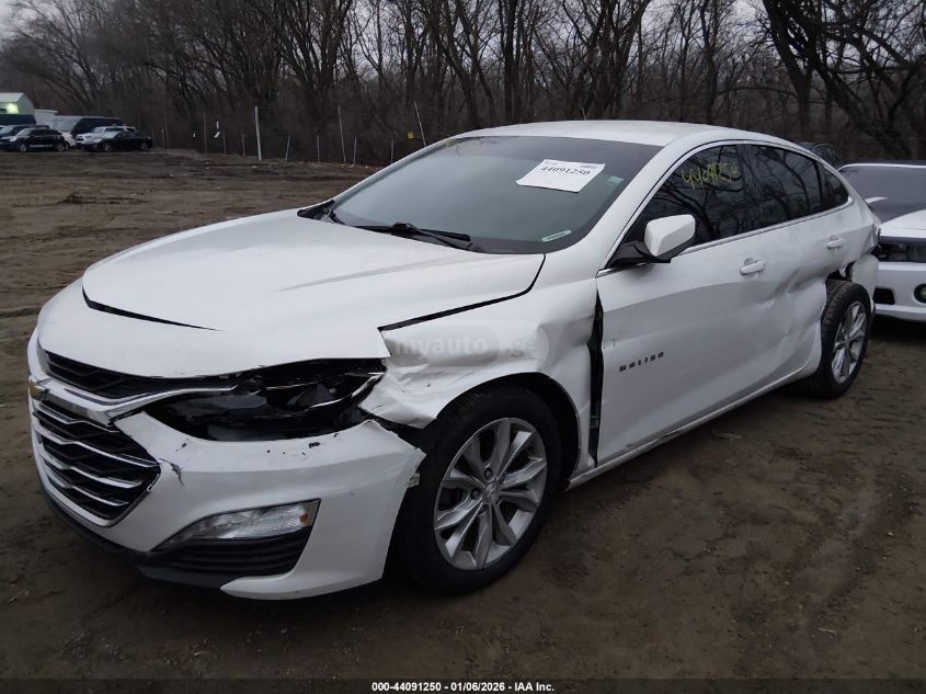 Chevrolet Malibu 2019 — photo 2