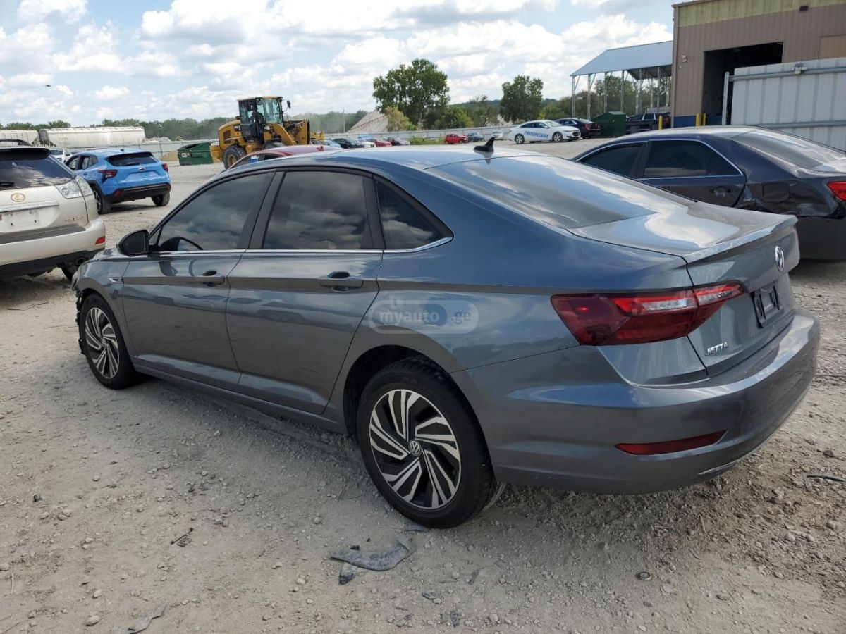 Volkswagen Jetta 2020 — photo 2