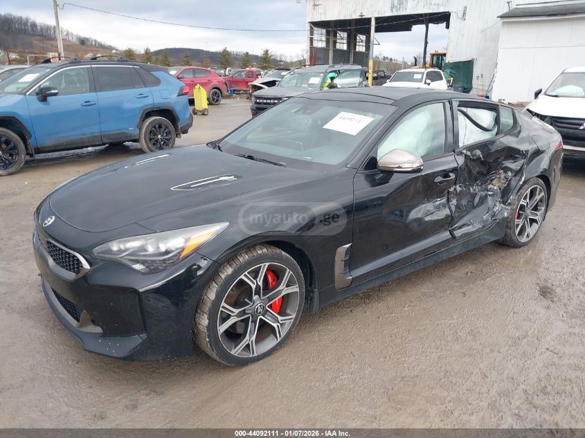Kia Stinger 2018 — photo 2