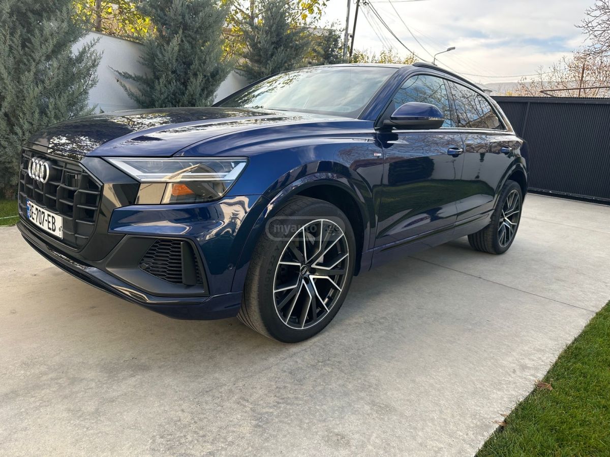 Audi Q8 2019 — photo 2