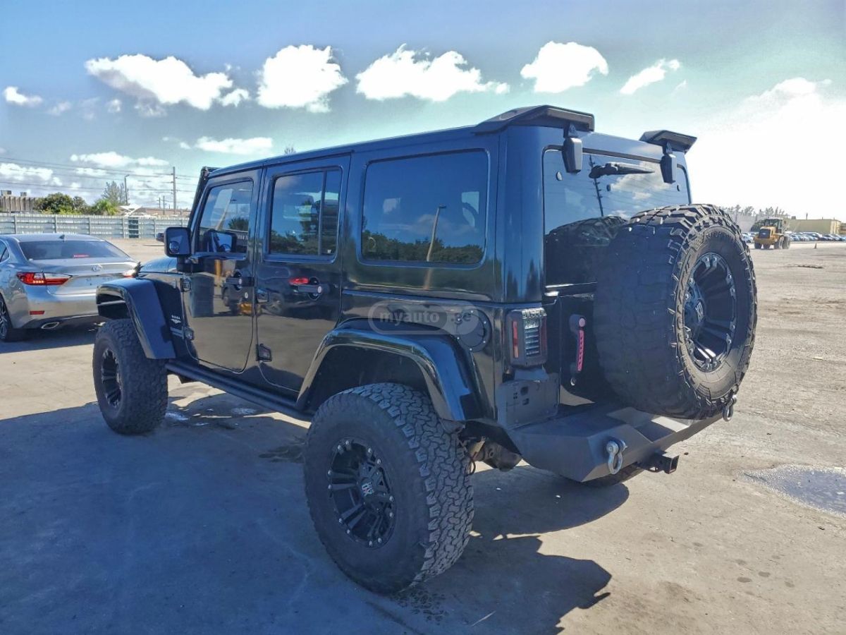 Jeep Wrangler 2016 — photo 2