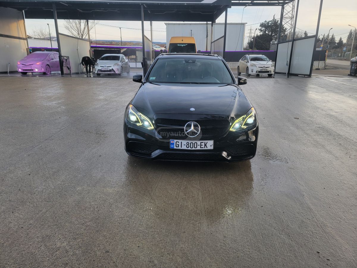 Mercedes-Benz E 350 2014 — photo 2