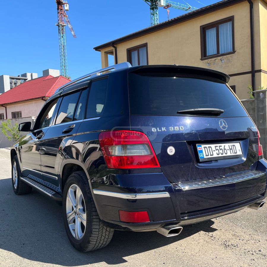 Mercedes-Benz GLK 350 2009 — photo 2