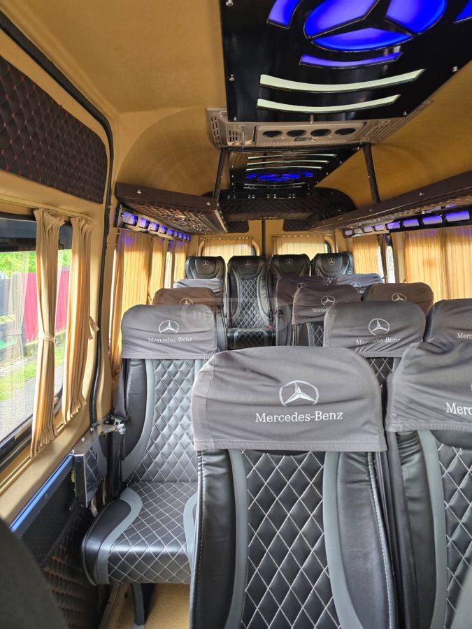 Mercedes-Benz Sprinter 2012 — photo 2