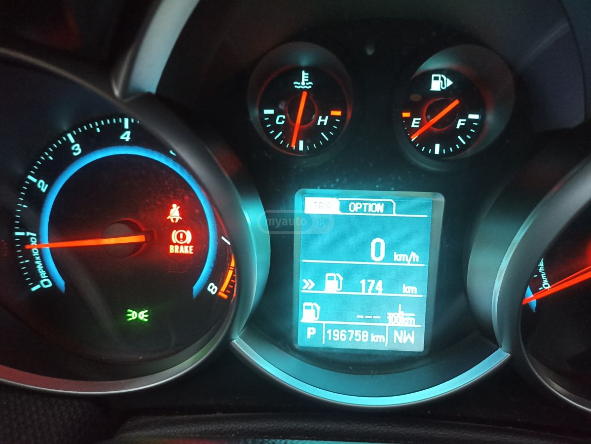 Chevrolet Cruze 2013 — photo 2