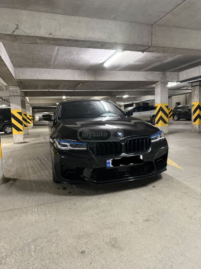 BMW 530 2018 — photo 2