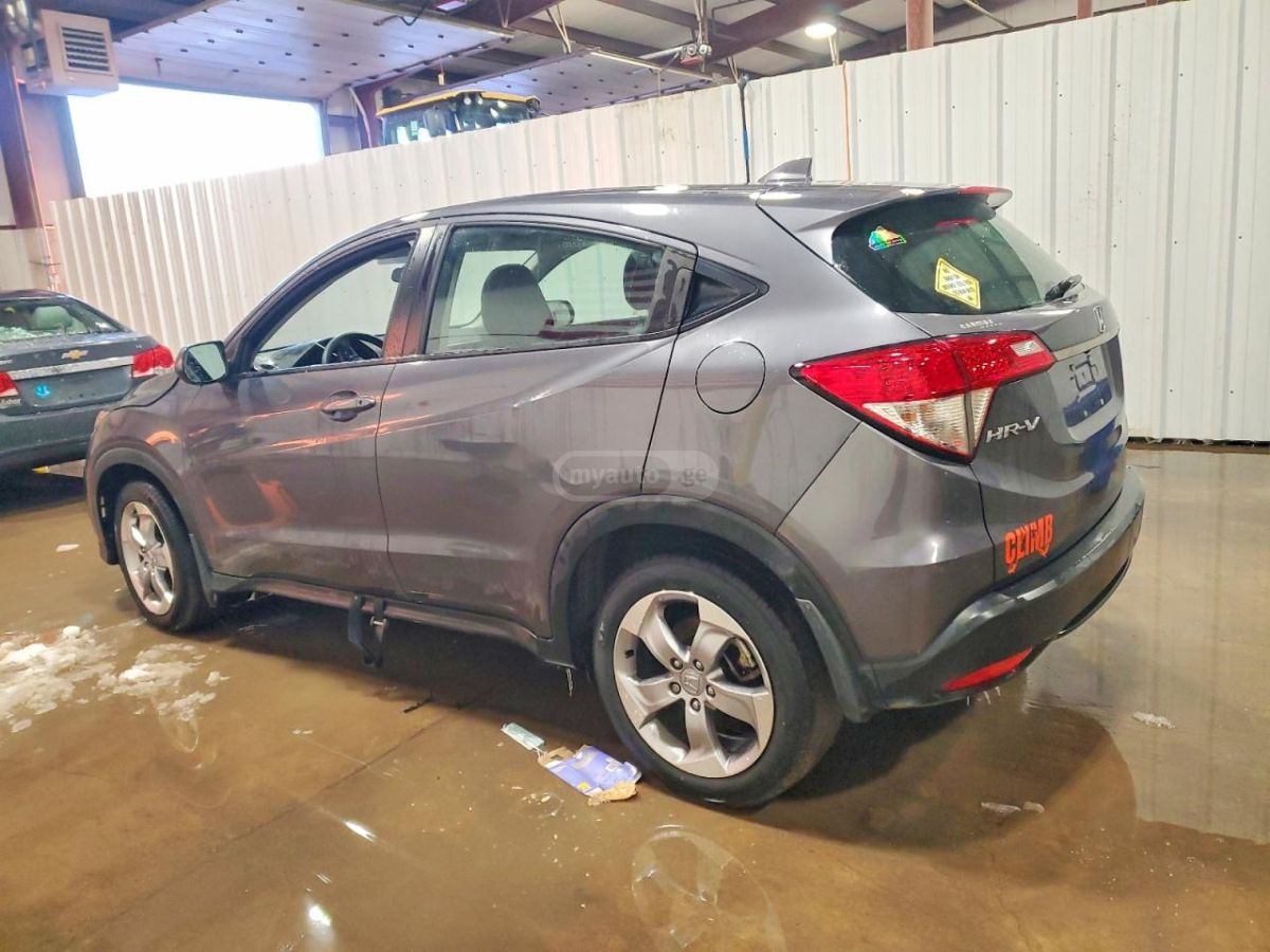 Honda HR-V 2022 — photo 2
