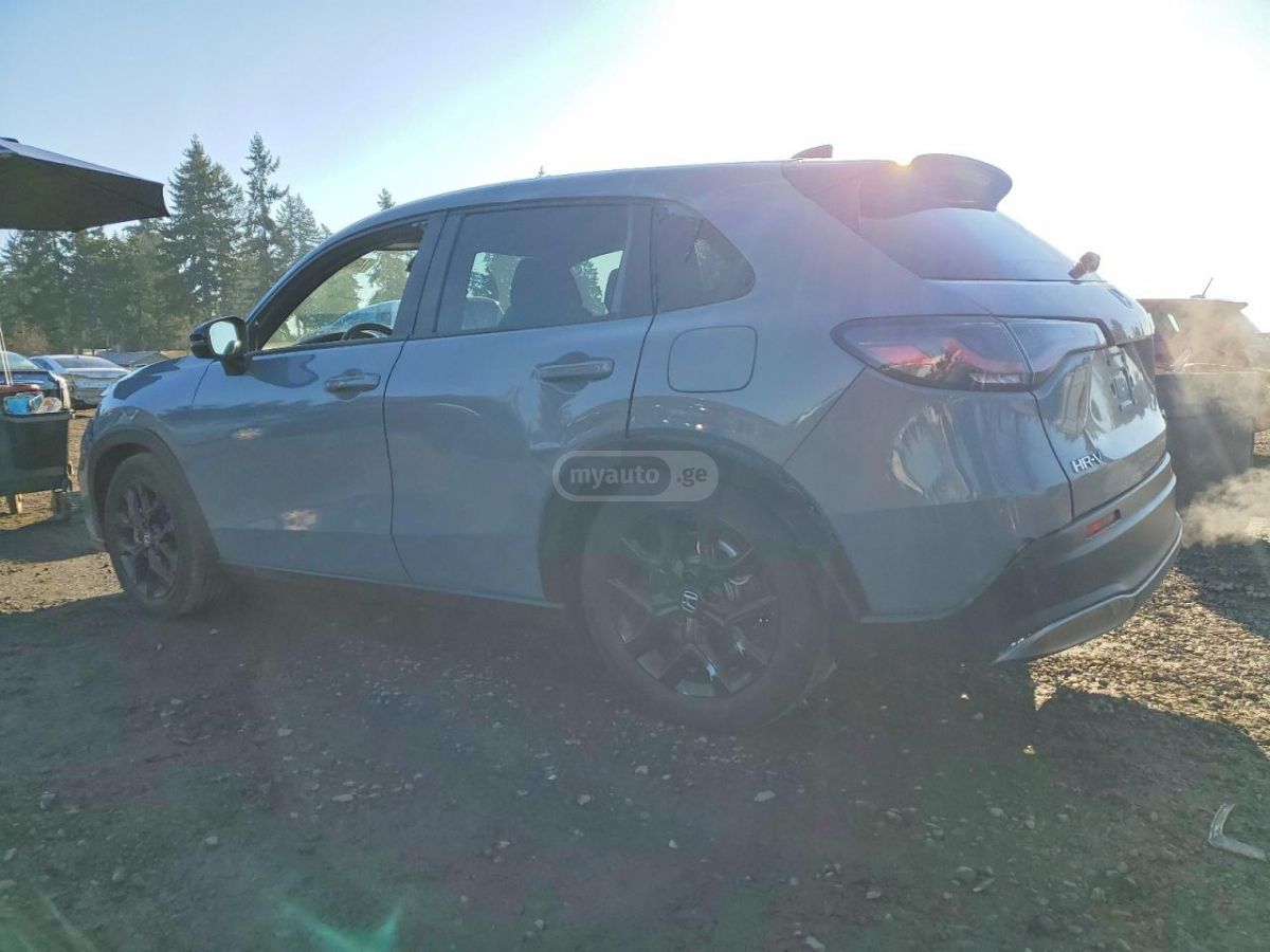 Honda HR-V 2023 — photo 2