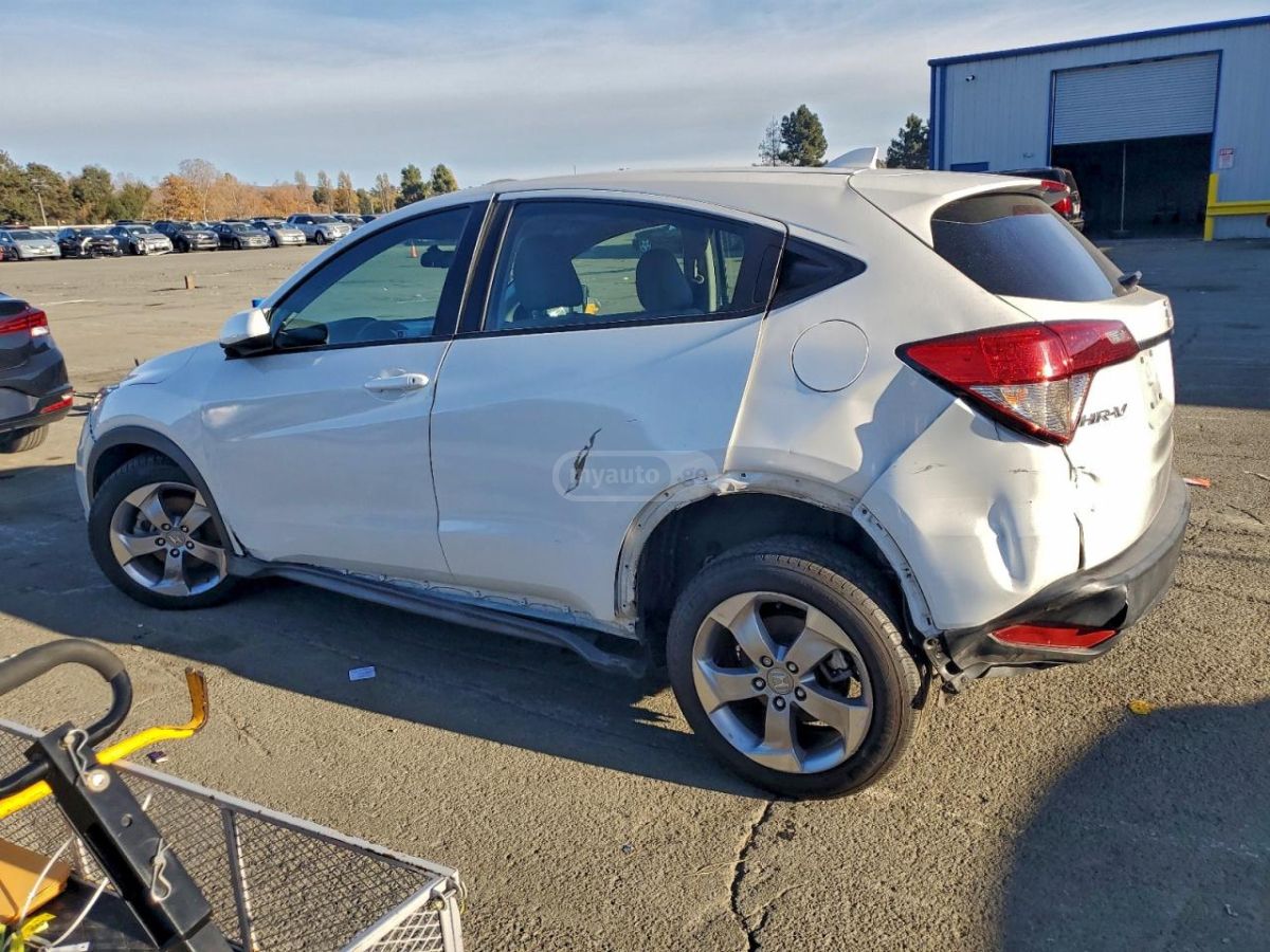 Honda HR-V 2021 — photo 2