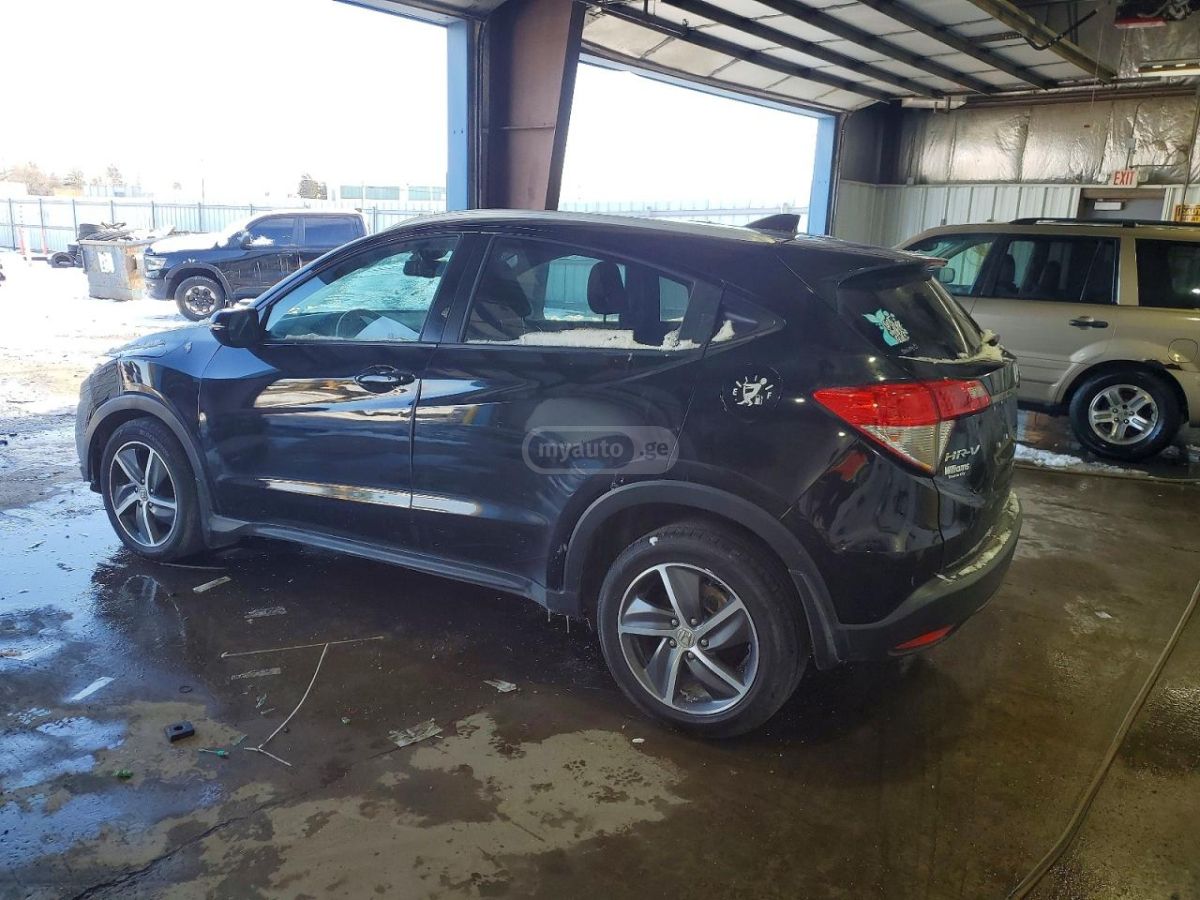 Honda HR-V 2021 — photo 2