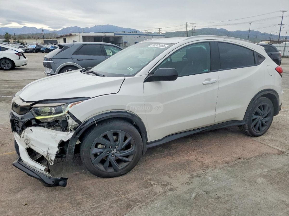 Honda HR-V 2022 — photo 2