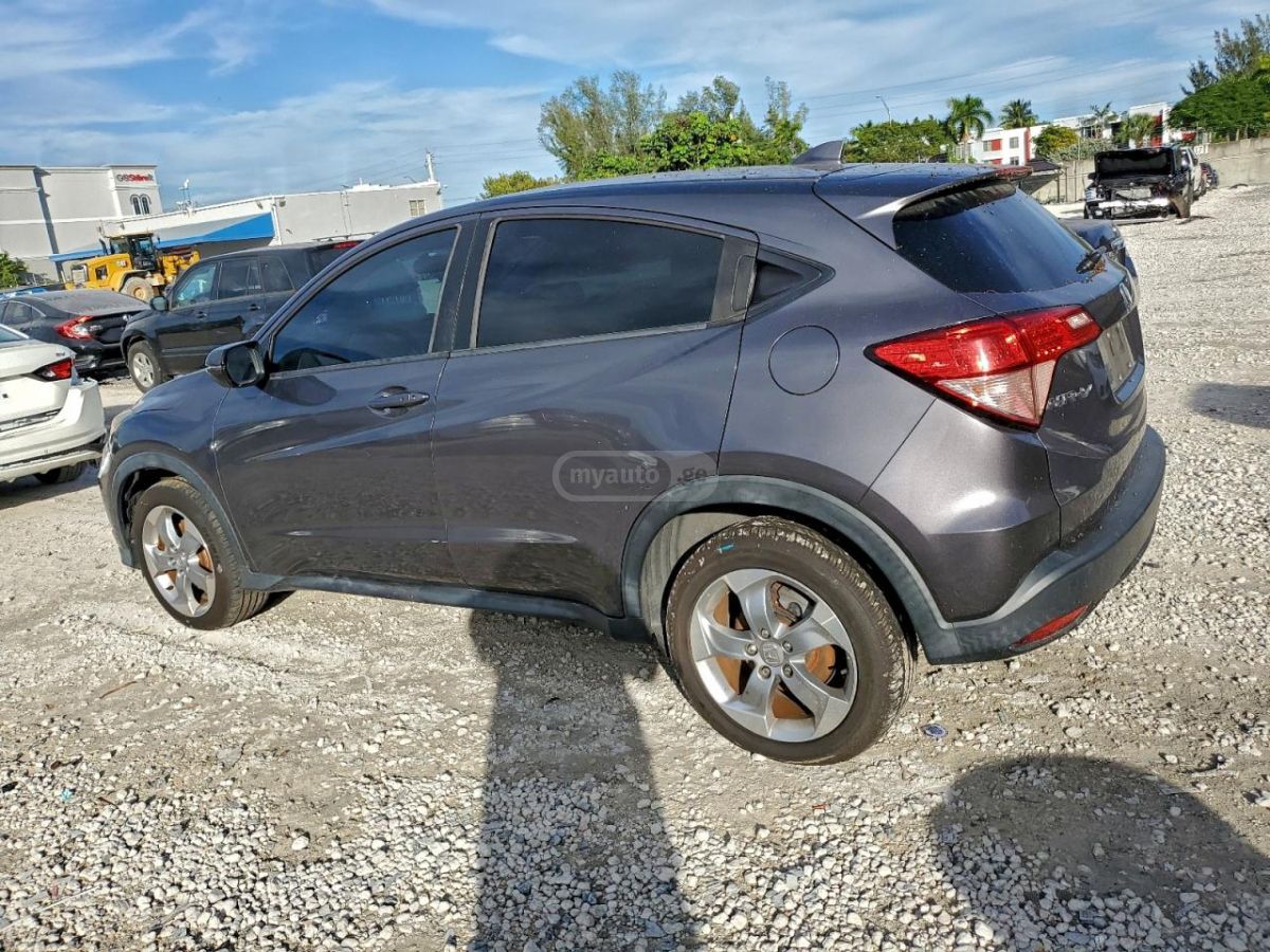 Honda HR-V 2017 — photo 2