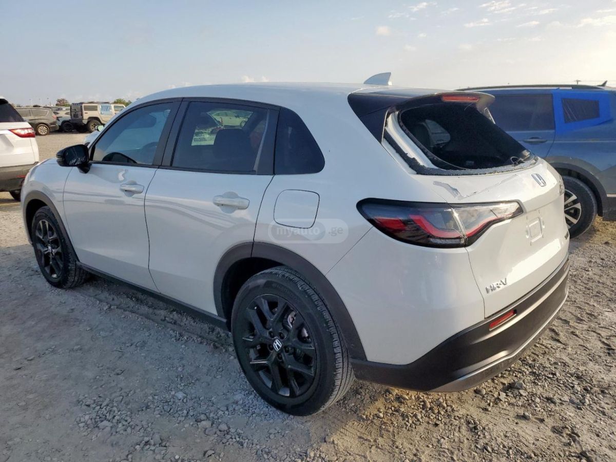 Honda HR-V 2024 — photo 2