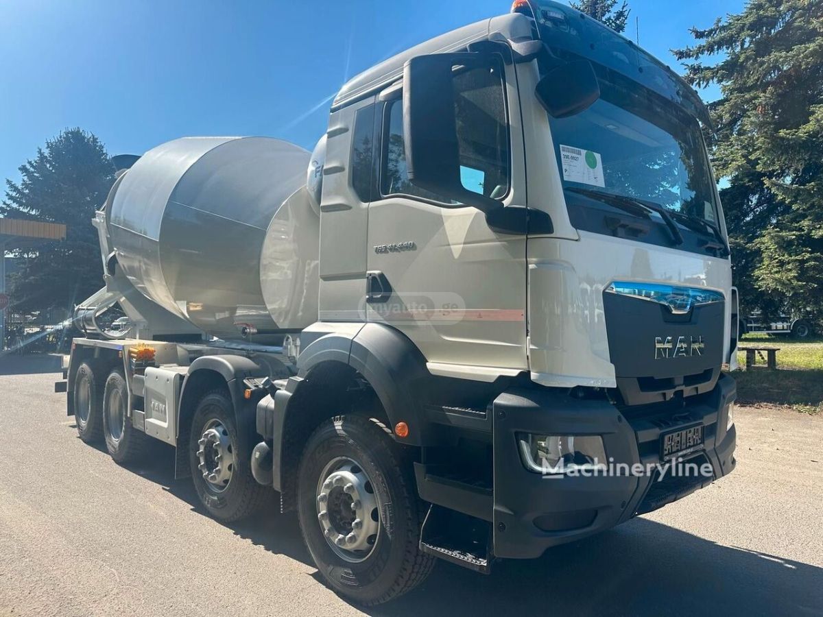 Isuzu TGS