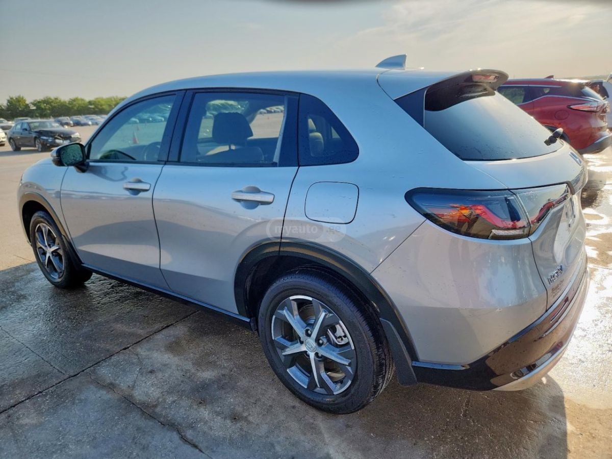 Honda HR-V 2025 — photo 2