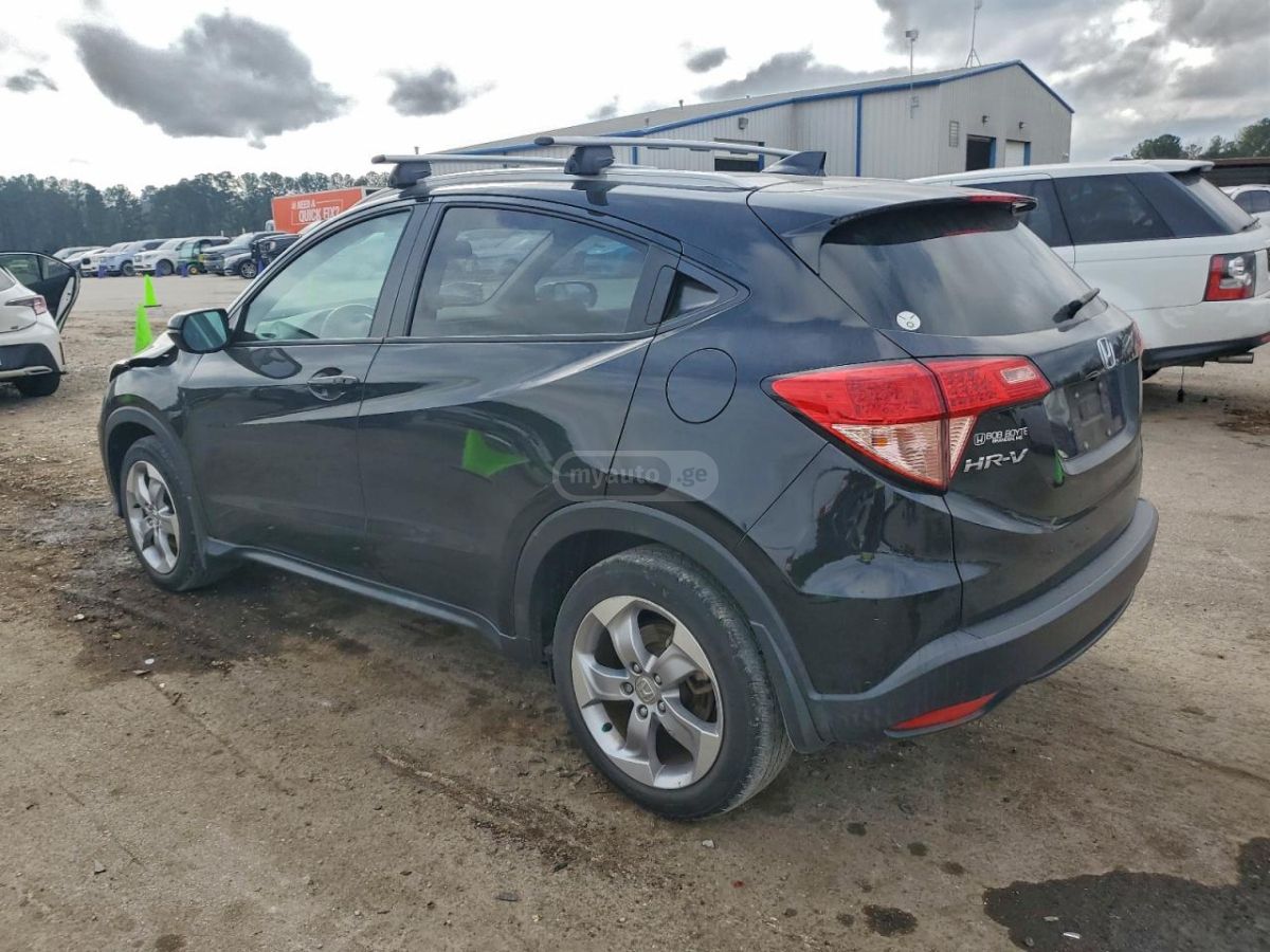 Honda HR-V 2017 — photo 2