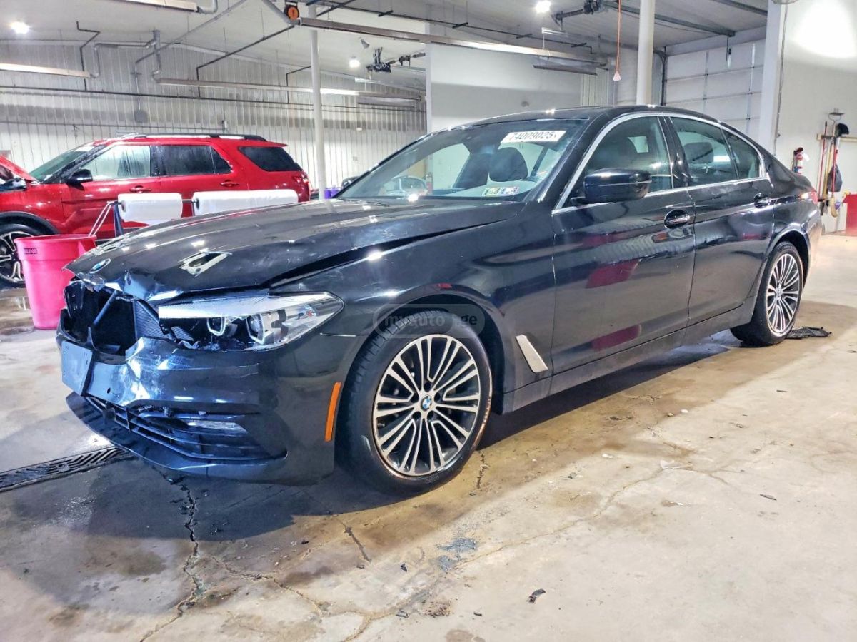 BMW 530 2018 — photo 2