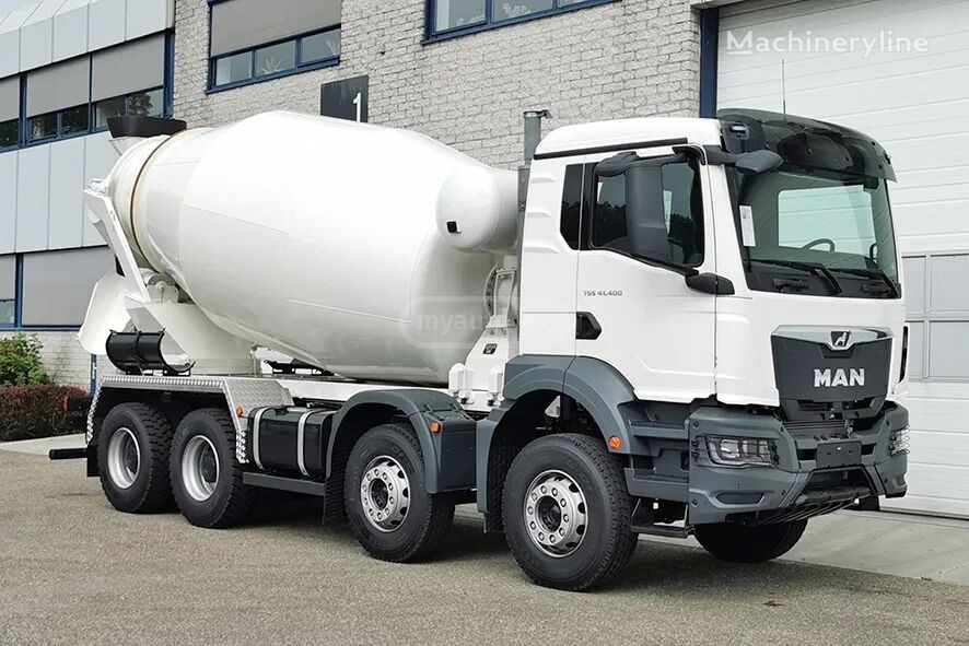 Isuzu TGS